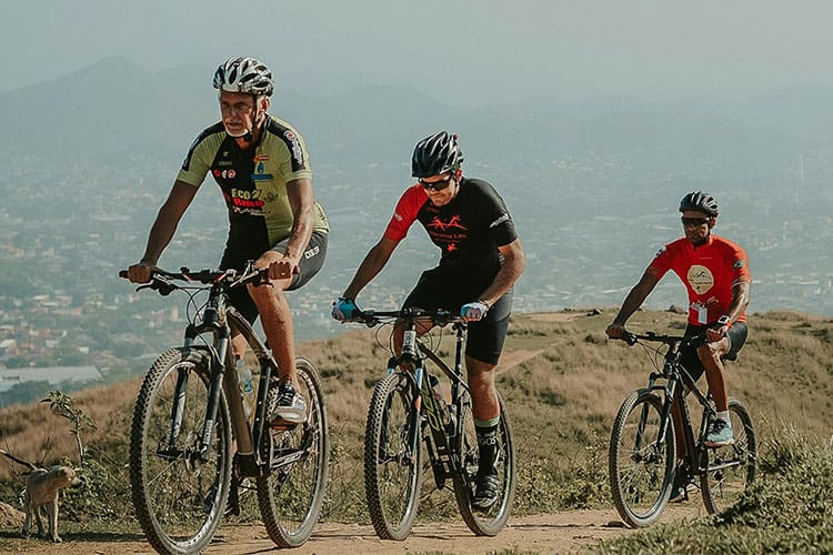 Discover why cycling for seniors is a great choice. It promotes health, fitness, and is easy on the joints!
