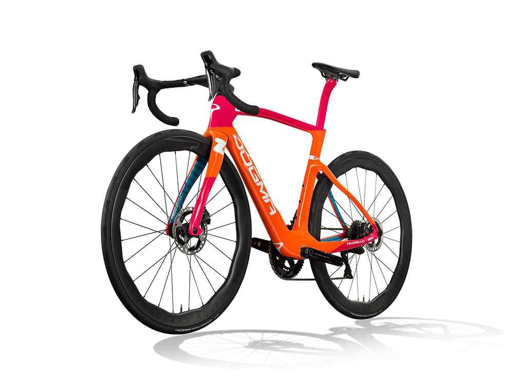 Pinarello DOGMA F Zwift